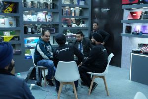 Engaging Both Businesses and Enthusiasts